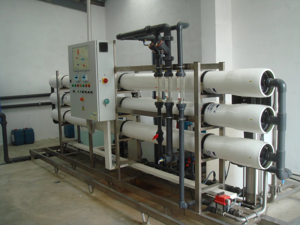 Desalación de agua con tecnología de membranas para riego y agricultura